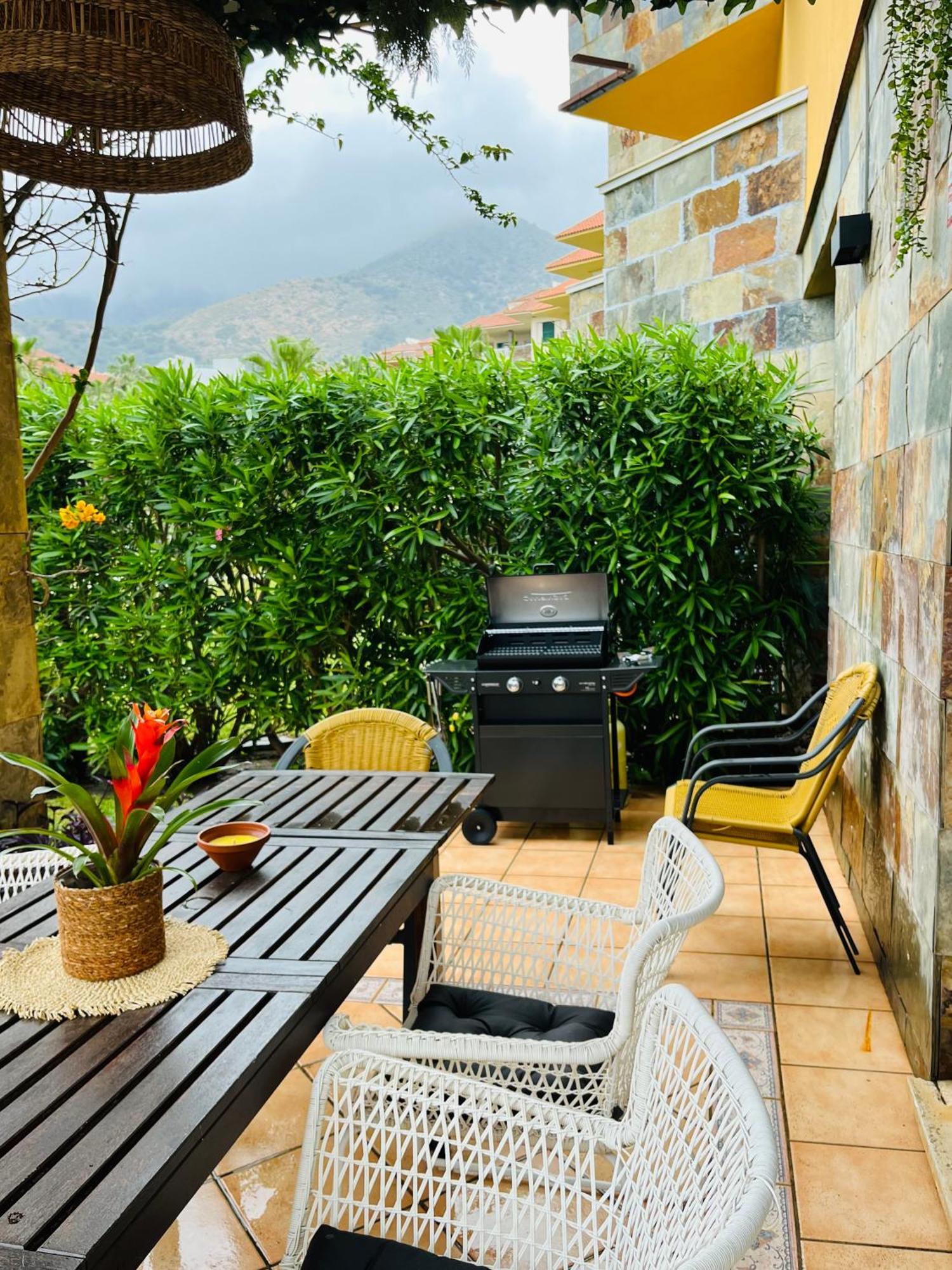 Reserva Del Higueron Boutique Apartments فوينخيرولا المظهر الخارجي الصورة